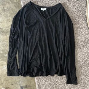 PIKO black v neck long sleeve tee